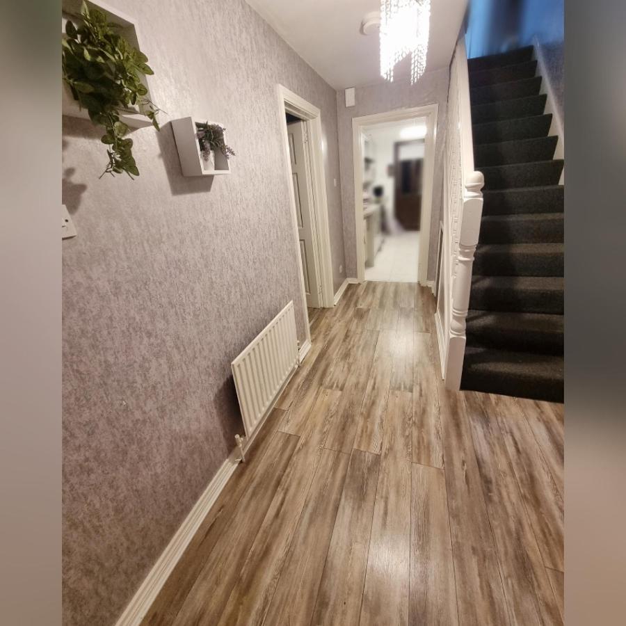 Spacious House City Skyline And Mountain Views Close Too Belfast Centre And Airports Free Parking Exteriör bild